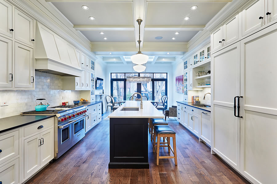 10th & Bloomfield Townhouse kitchen